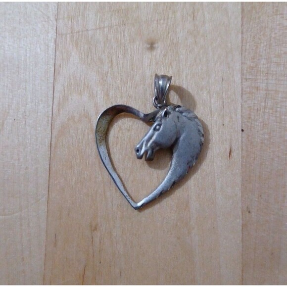Signed GD Sterling Silver 925 Horse Head Heart Pendant - Picture 1 of 3